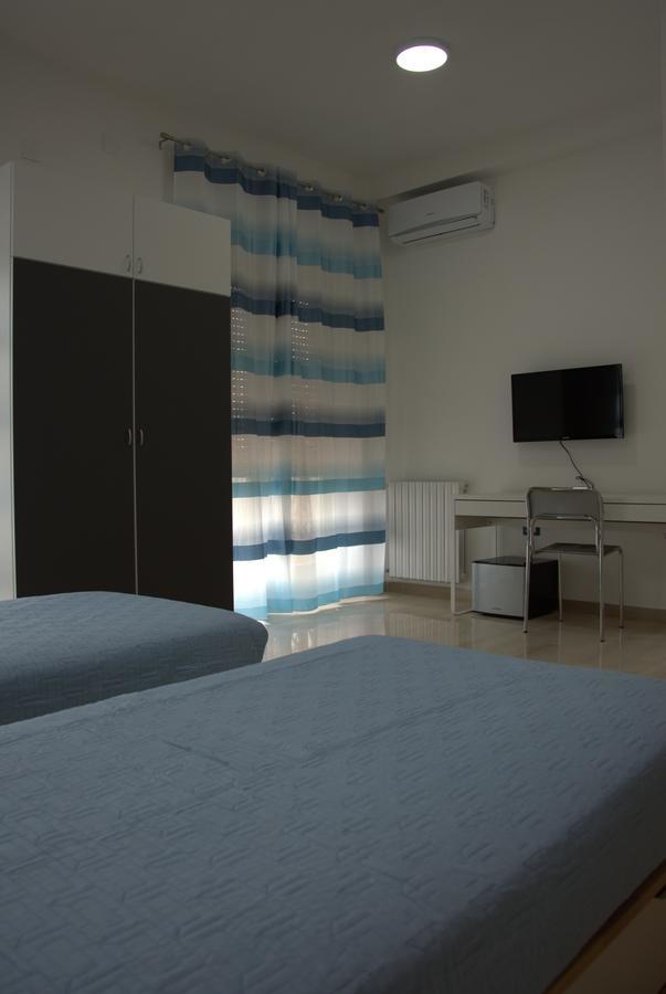 B&B "San Paolo" Napoli Exterior foto