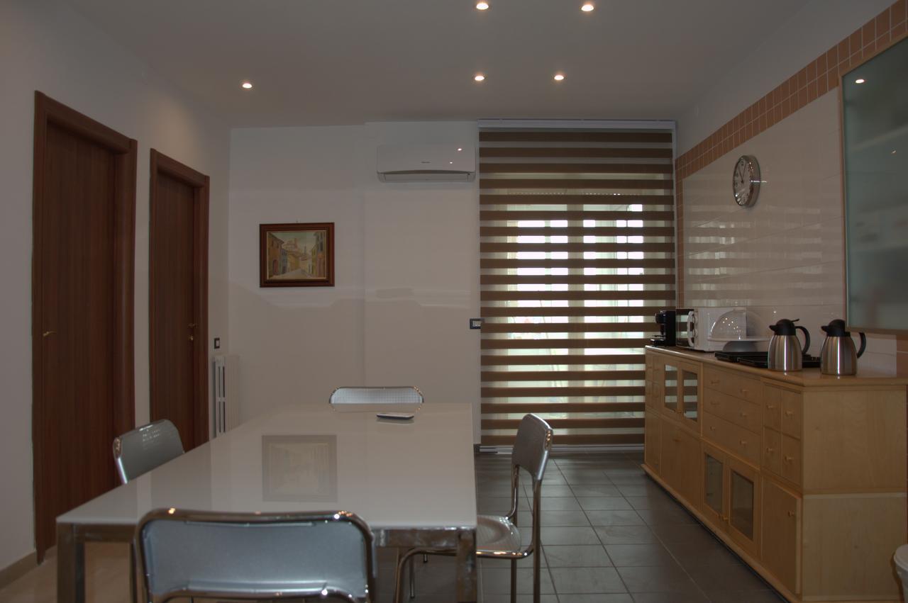 B&B "San Paolo" Napoli Exterior foto