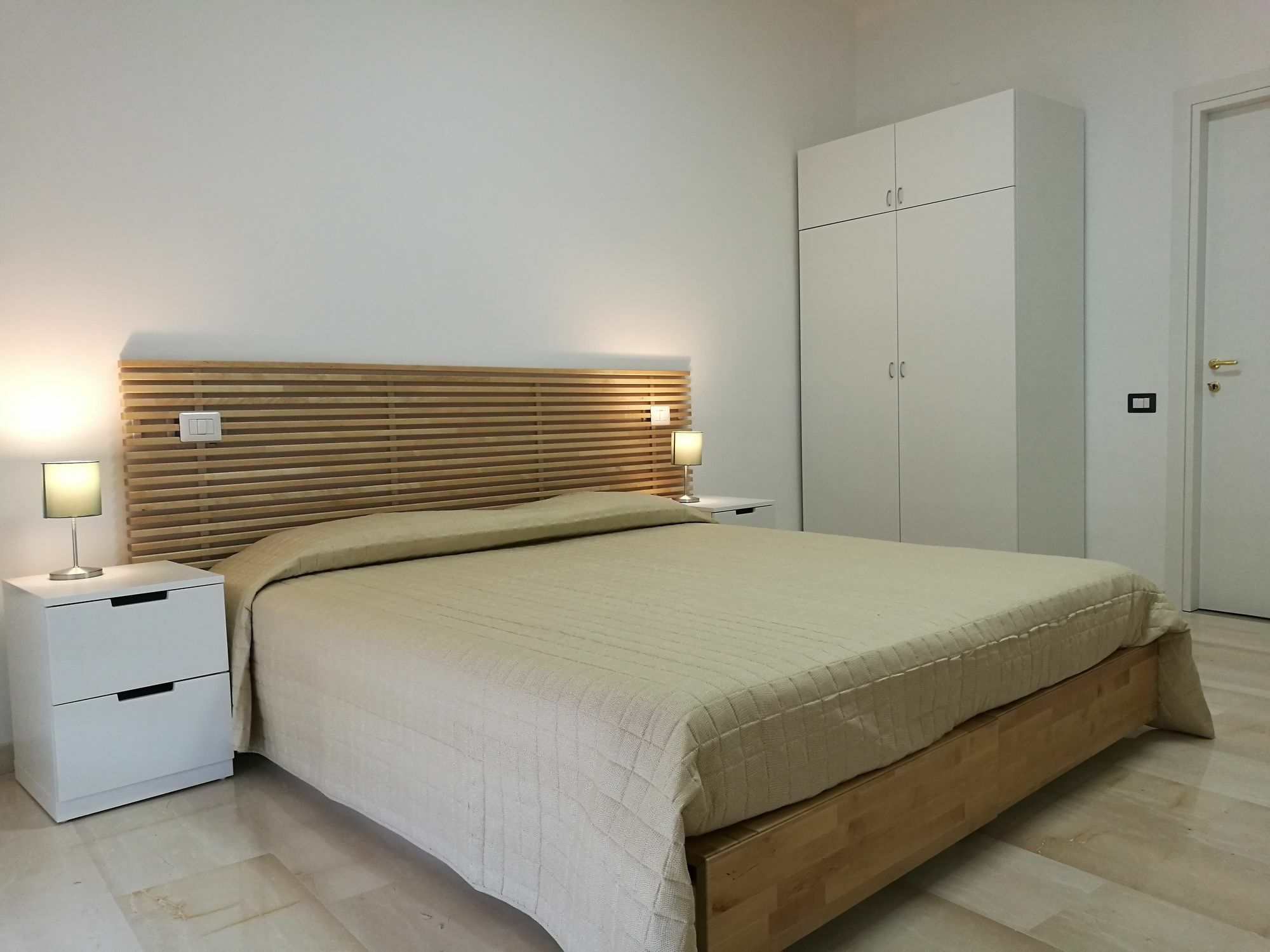 B&B "San Paolo" Napoli Exterior foto